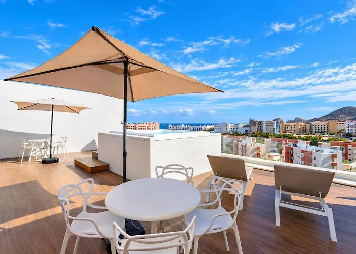 Eureka - 3br, Hot Tub, 2 Blocks From Appart hôtel Cabo San Lucas
