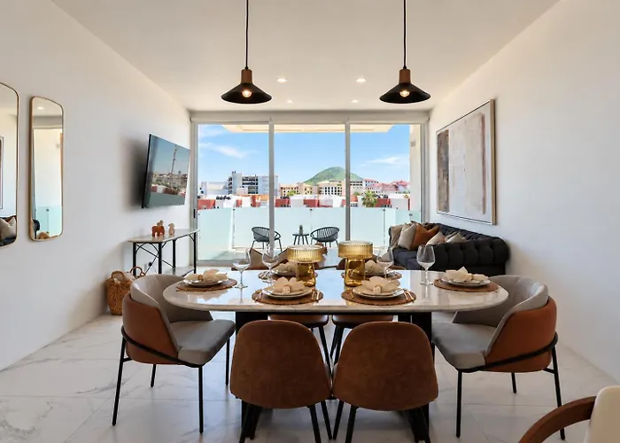 Eureka - 3br, Hot Tub, 2 Blocks From Appart hôtel Cabo San Lucas